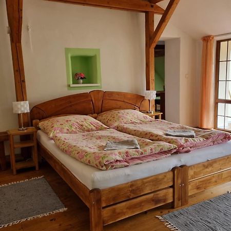 Apartmany Krasne Zatisi Krásno Kültér fotó