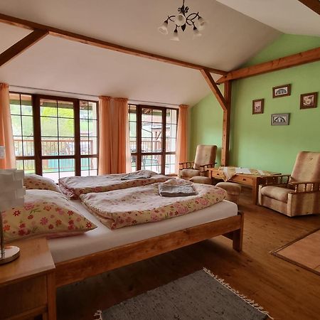 Apartmany Krasne Zatisi Krásno Kültér fotó